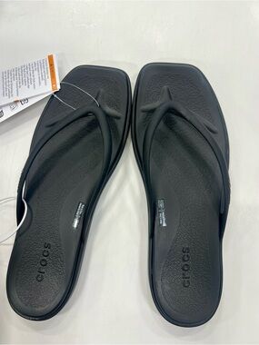 CROCS Black Women's Flip Flop Sandals
